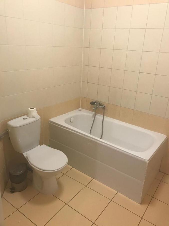 Monastyr Apartments Częstochowa Kültér fotó