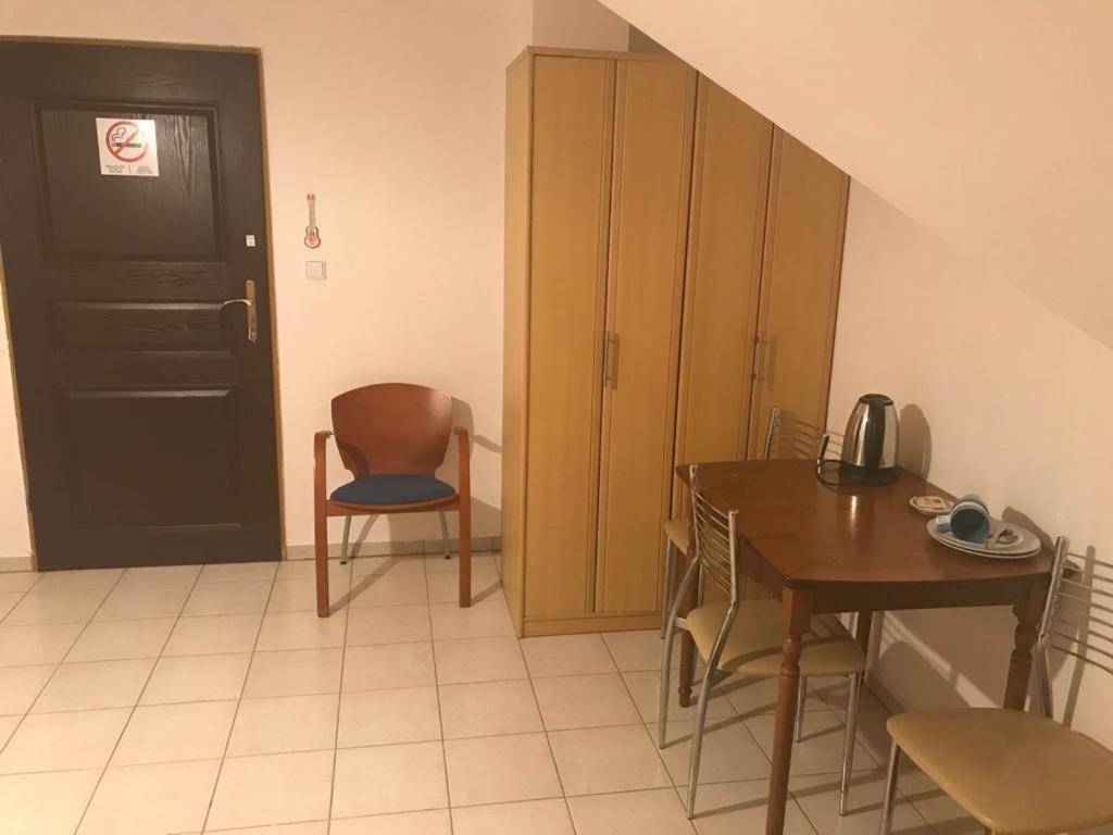 Monastyr Apartments Częstochowa Kültér fotó