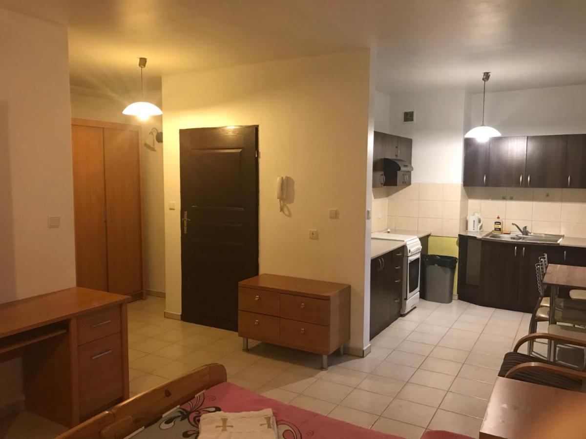 Monastyr Apartments Częstochowa Kültér fotó